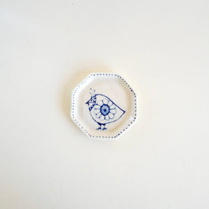 Spako Clay Small Octagon porcelain bird dish