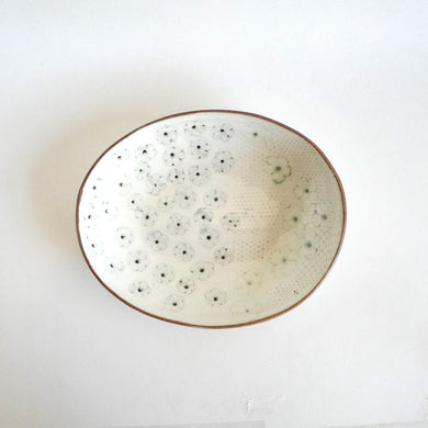 Spako Clay oval platter black with white glaze