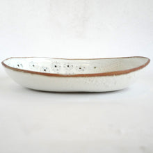 Spako Clay oval platter black with white glaze