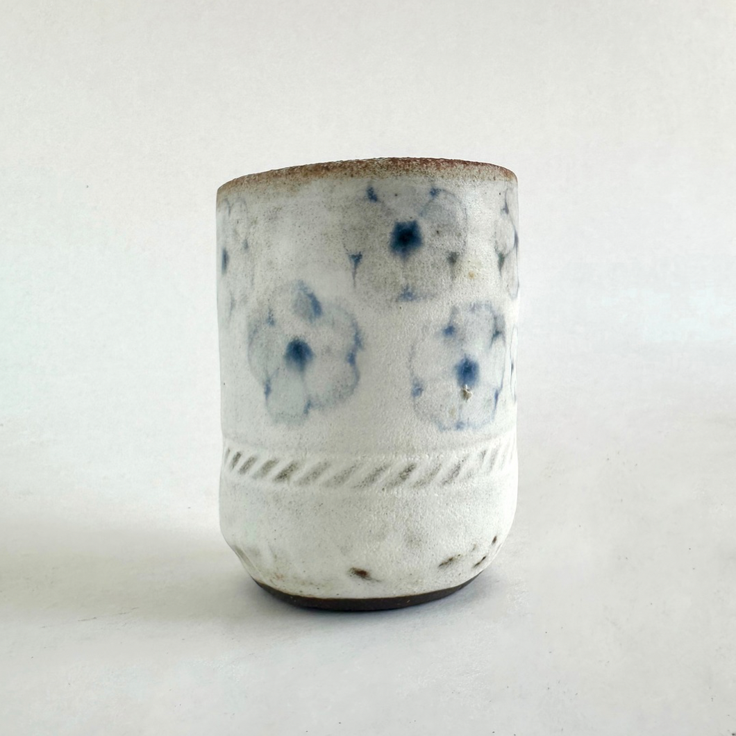 Spako Clay Demi-Tasse Cup 003 multi blue flowers white glaze