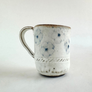 Spako Clay Demi-Tasse Cup 003 multi blue flowers white glaze profile