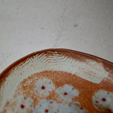 Spako Clay Oval Serving Platter No. 1 multiple red flower design gold spodumene detail