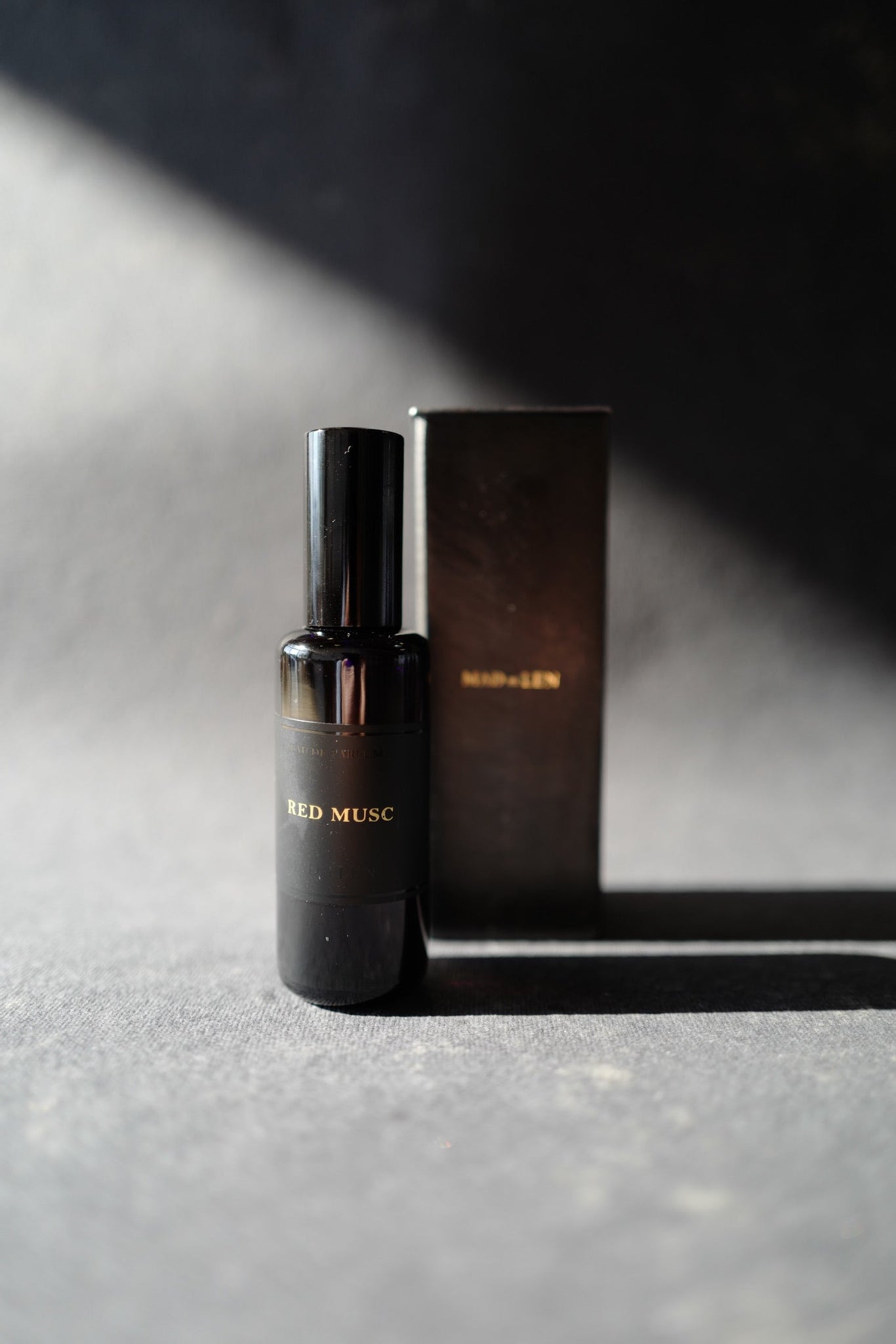 Mad et Len Eau de Parfum RED MUSC | The Give Store